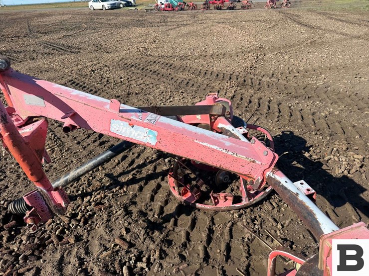 simak-hm-300-tedder-image-12