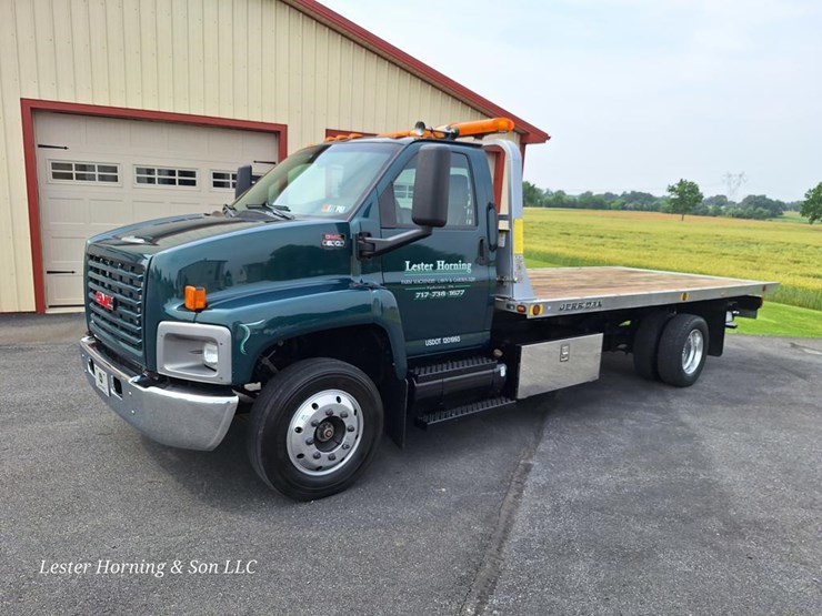 2004-gmc-topkick-image-4