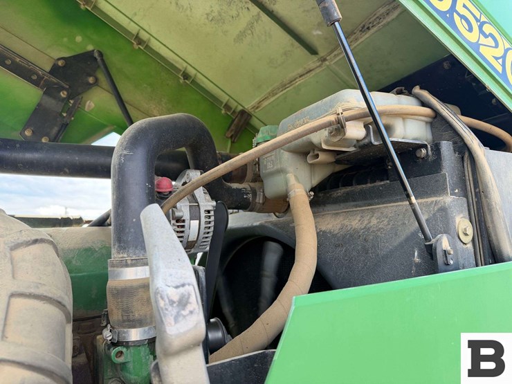 2004-john-deere-9520t-image-58