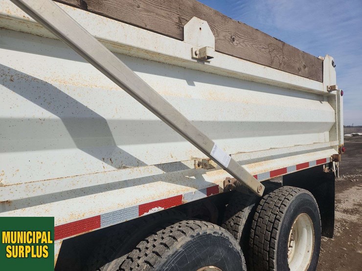 2018-international-workstar-7400-image-33