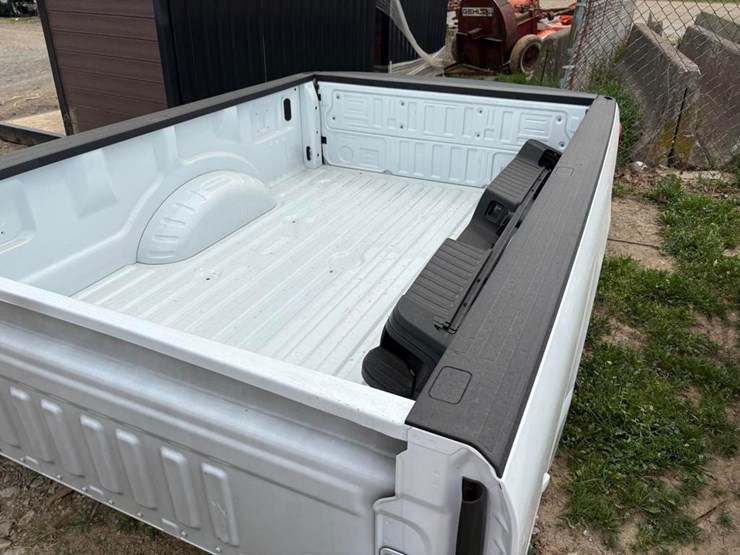 2024-ford-truck-bed-image-5