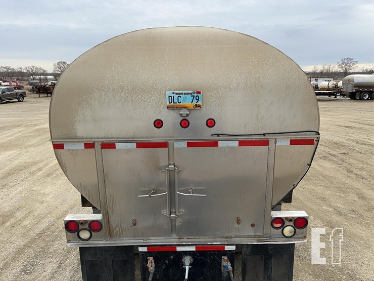 2003-kenworth-t800-image-4