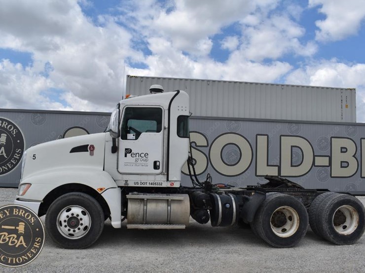 2014-kenworth-t660-image-2