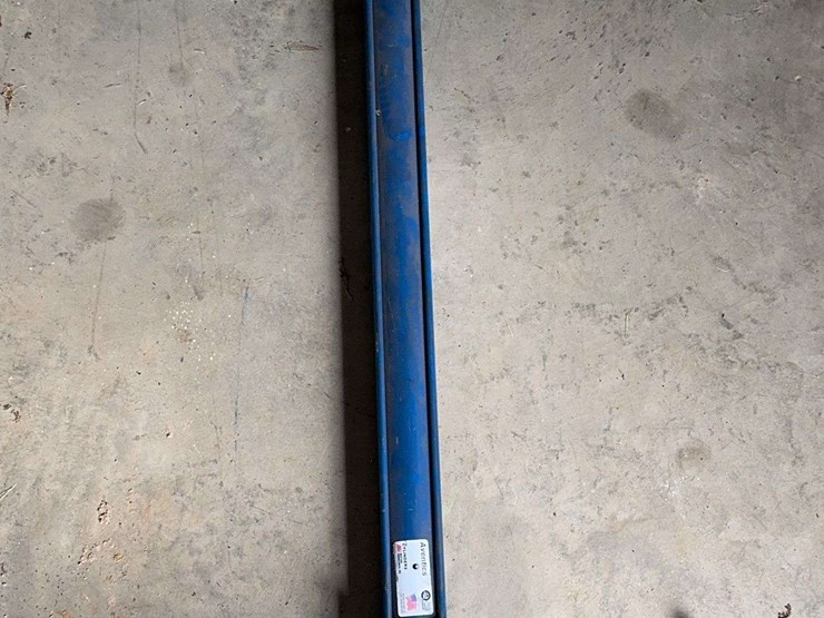 air-bottle,-hydraulic-cylinder,-hook-image-1