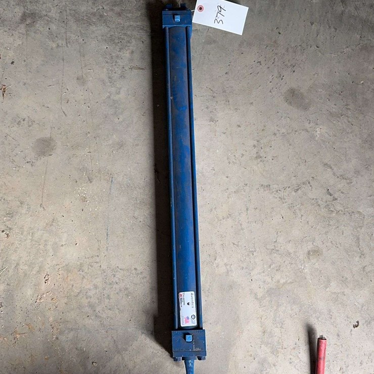 Air Bottle, Hydraulic Cylinder, Hook