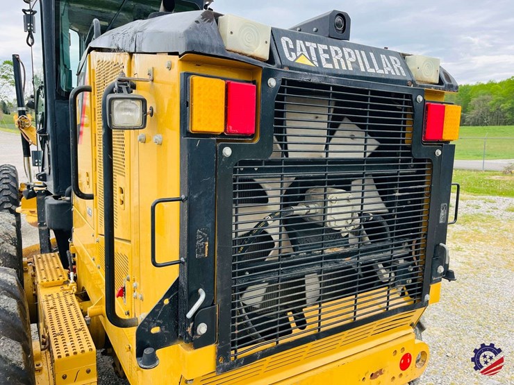 2010-caterpillar-120m-image-67