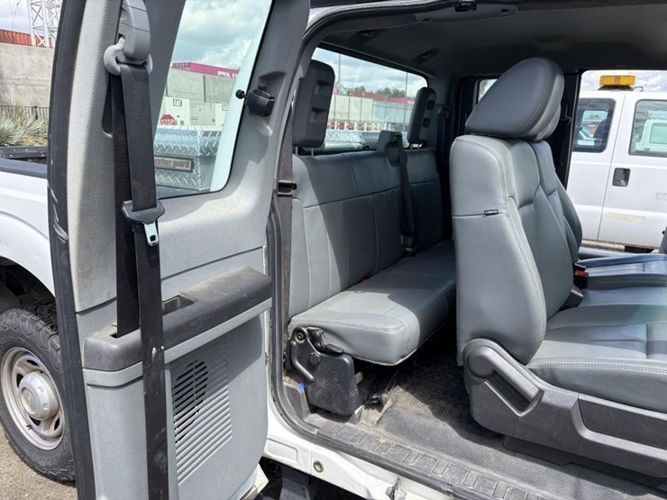 2011-ford-f250-image-10