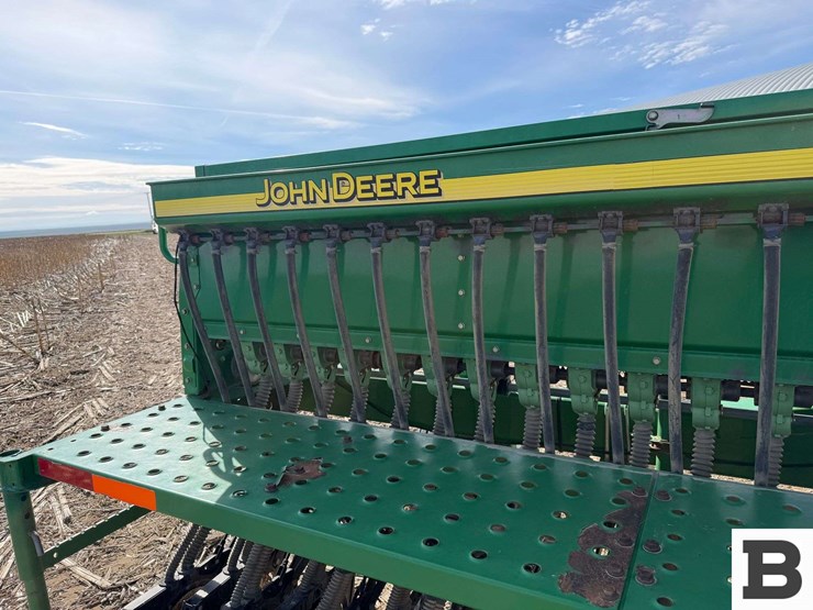 john-deere-1520-image-23