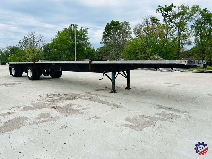 utility-flatbed-image-11