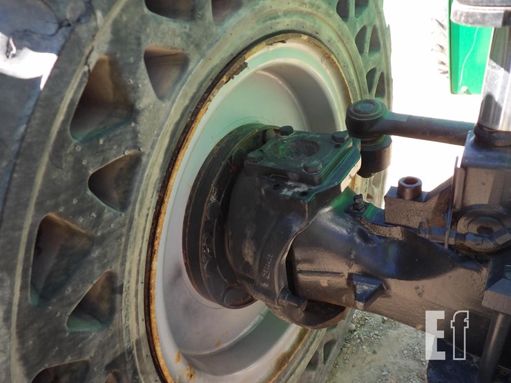 2017-sky-trak-10042-image-25