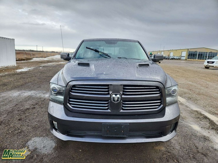 2016-dodge-1500-image-9