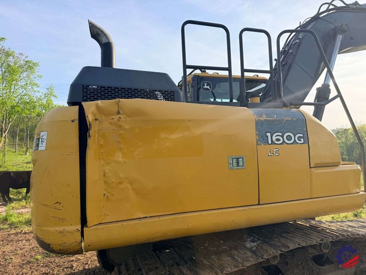 2019-deere-160g-lc-image-32