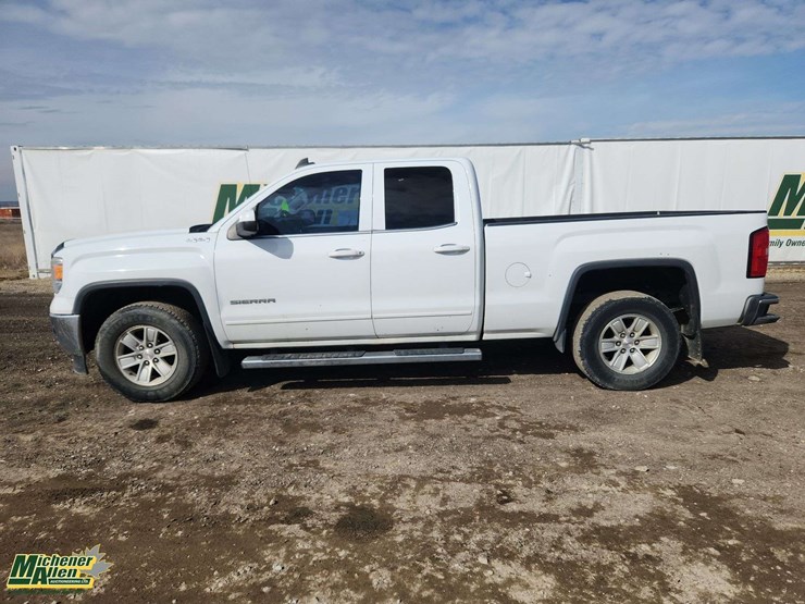 2015-gmc-sierra-1500-image-2