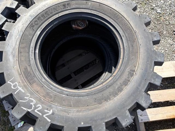 12-16.5-sk39-tires-(set-of-4)-image-3