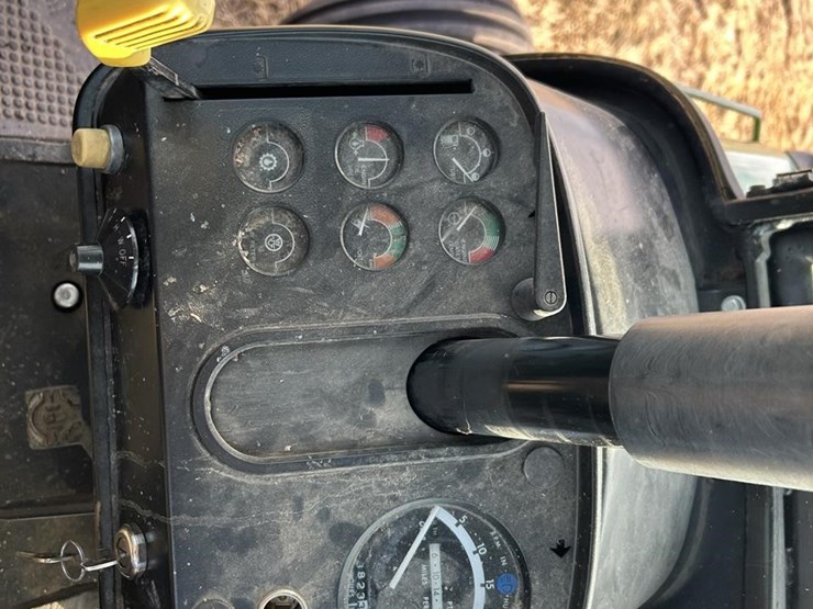 john-deere-4440-image-43