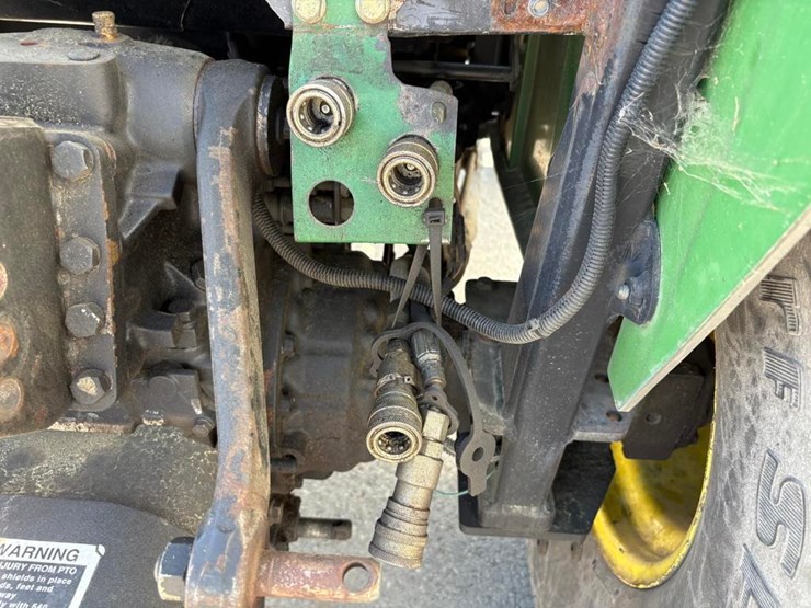 john-deere-4710-image-14