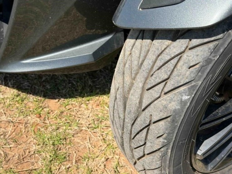 2018-can-am-spyder-rt-ltd-3-wheel-motorcycle-image-19