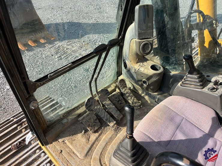 2010-caterpillar-345dl-image-75