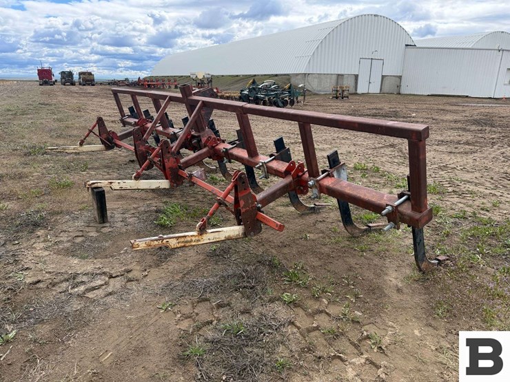 dammer-diker-bar-image-5