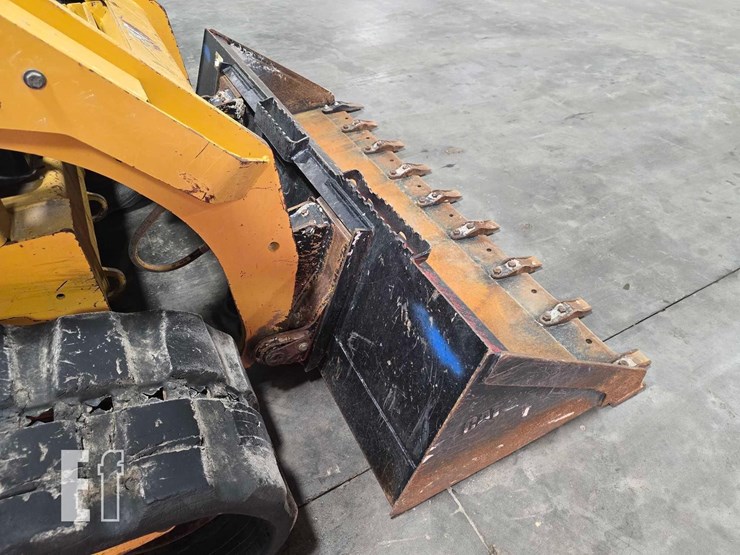 2022-caterpillar-289d3-image-11