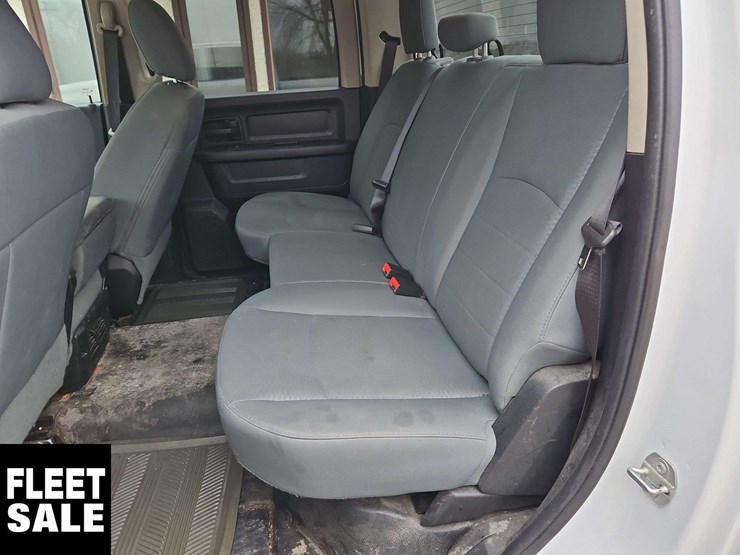 2017-dodge-1500-image-19