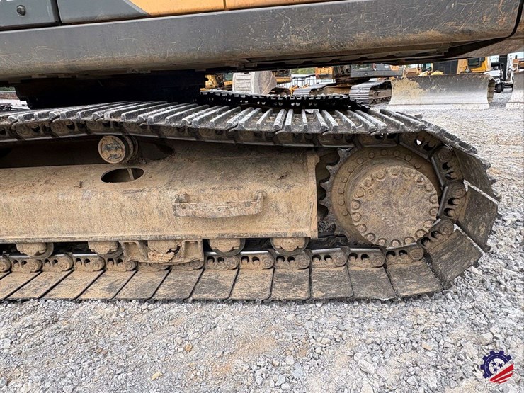 2017-volvo-ec300el-image-9