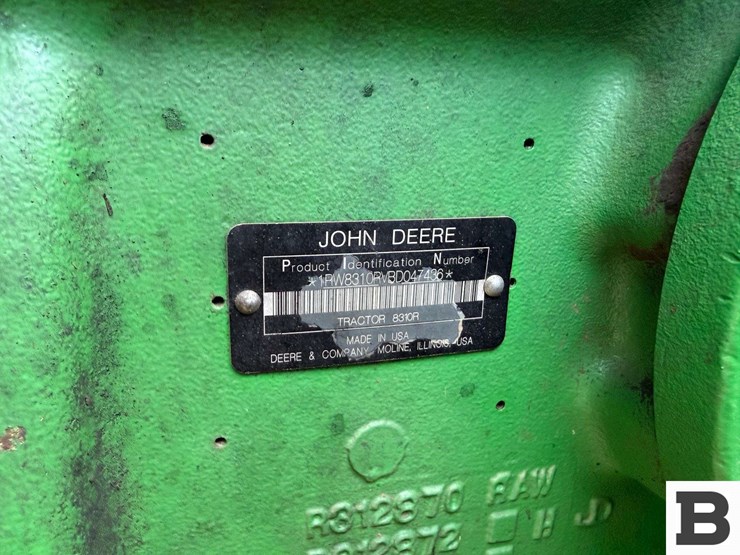 2011-john-deere-8310r-image-35