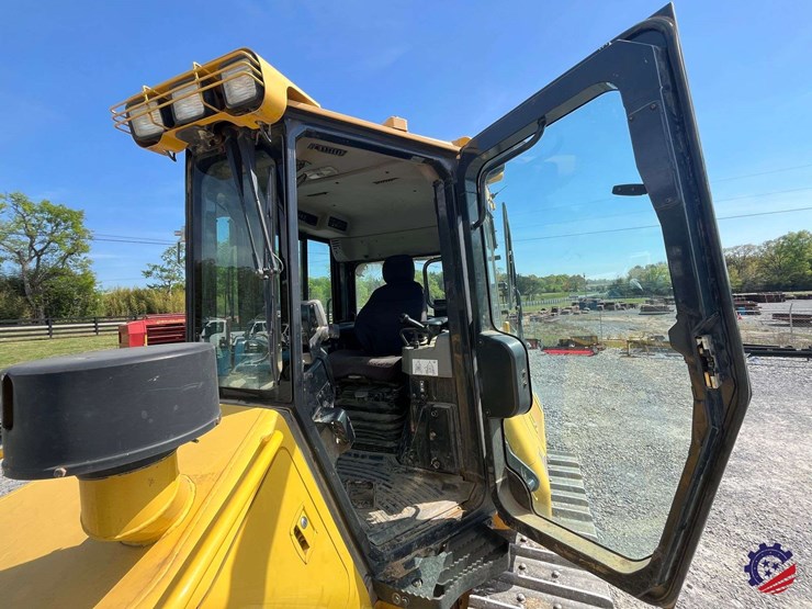 2018-komatsu-d51exi-24-image-62