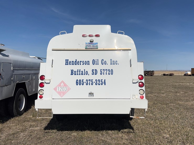 1997-international-4700-image-6