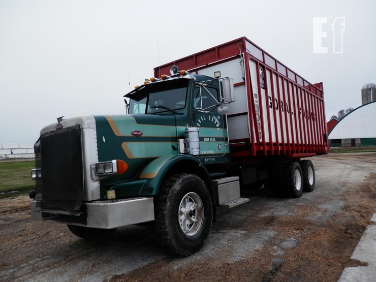 1988-peterbilt-357-image-3