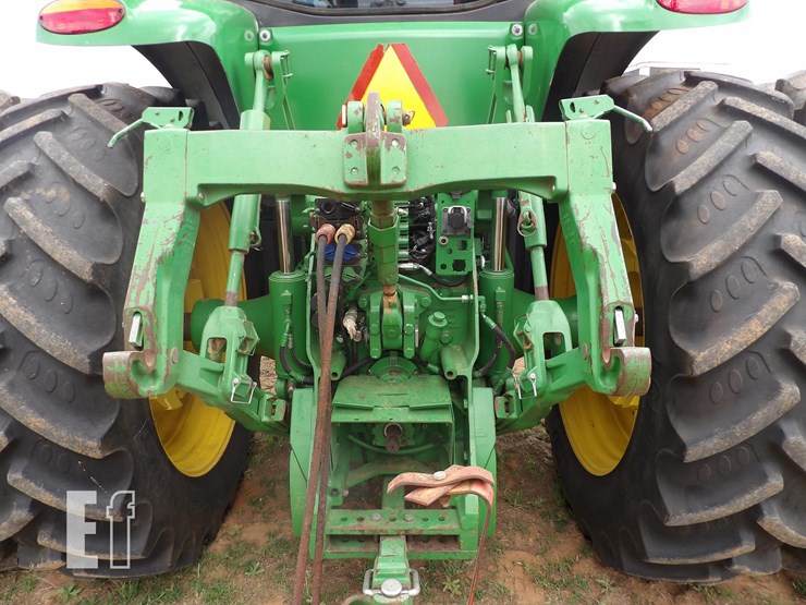 2012-john-deere-8235r-image-4