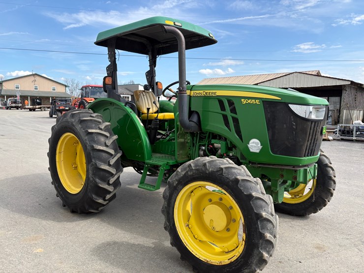 john-deere-5065e-image-6