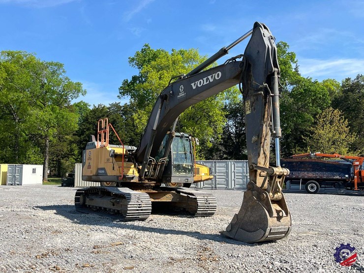 2017-volvo-ec300el-image-21