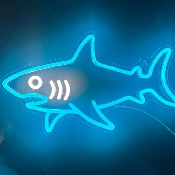 New Shark 16in x 9in LED Light-Works