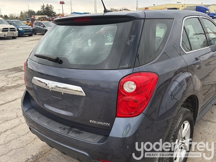 2014-chevrolet-equinox-image-18