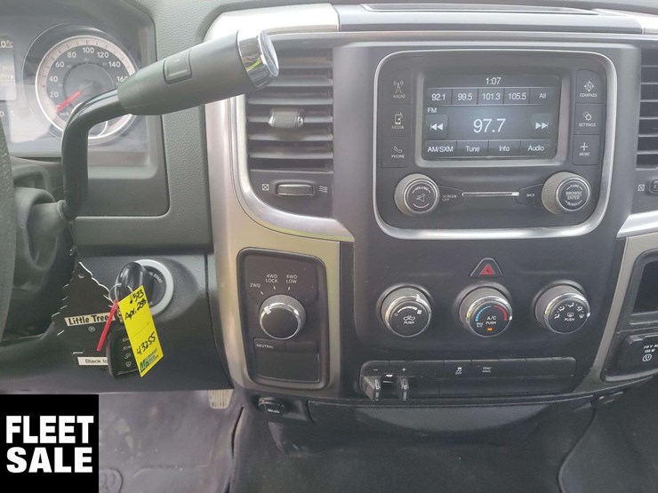 2018-dodge-2500-image-21