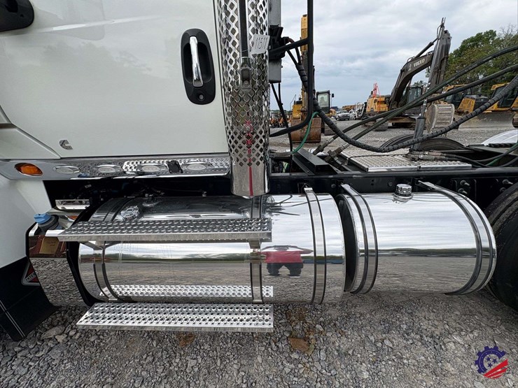 2024-international-hx520-image-26