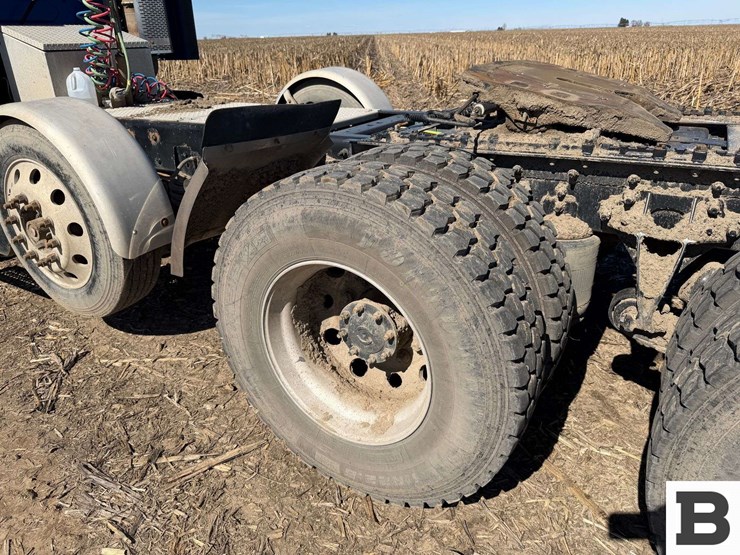 2013-international-prostar-image-18