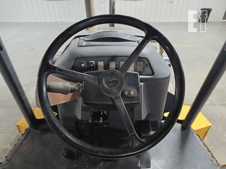 2011-deere-310j-image-19