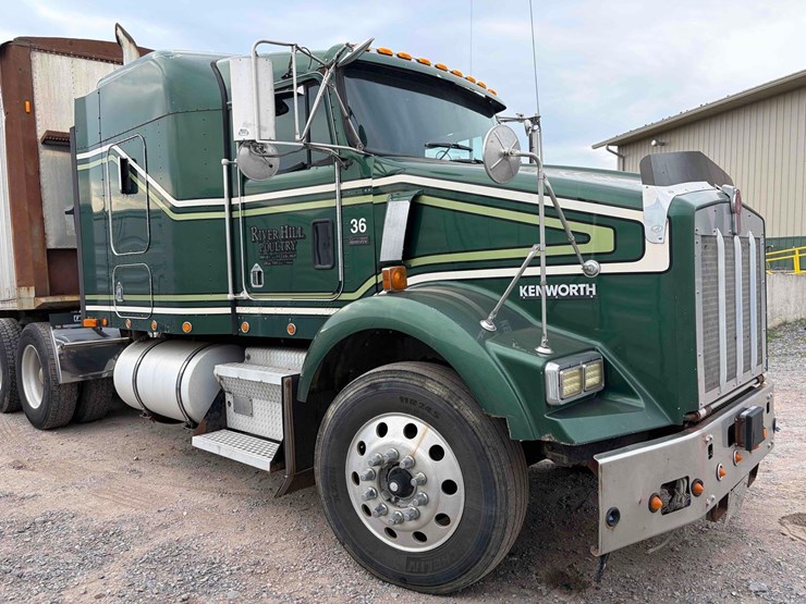 2001-kenworth-t800-image-3