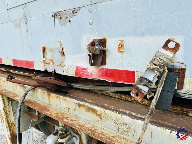 fruehauf-28ft-image-28