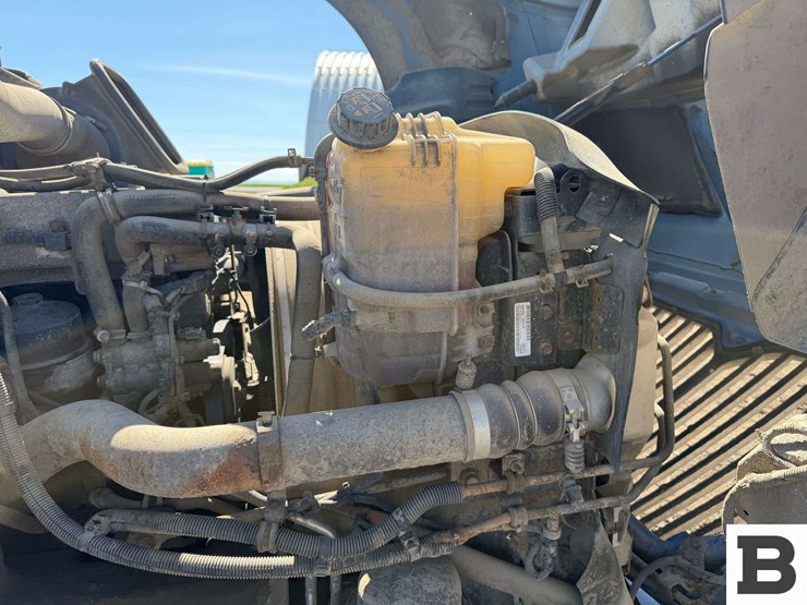 2013-international-prostar-image-36