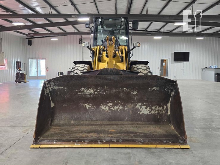 2021-caterpillar-920-image-7