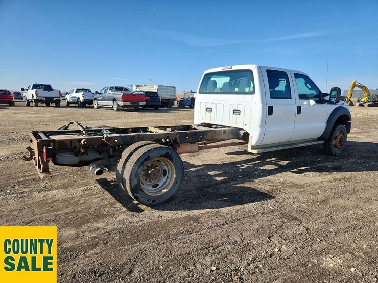 2013-ford-f550-image-4