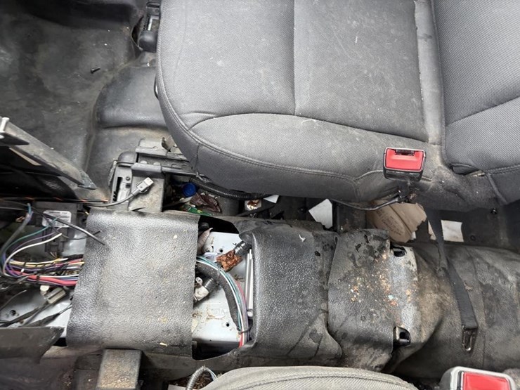 2017-ford-explorer-image-25