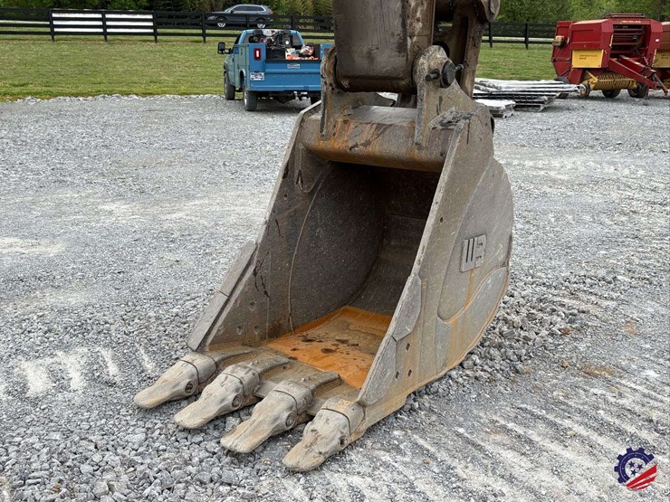 2017-volvo-ec300el-image-28