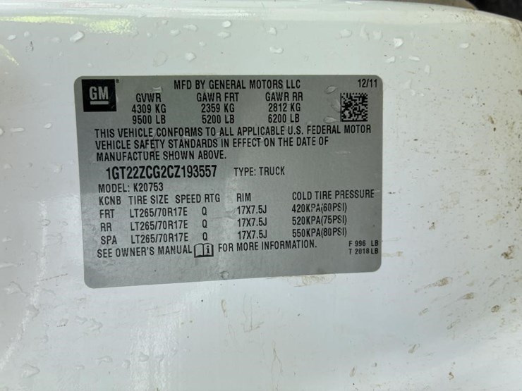 2012-gmc-sierra-2500-image-19