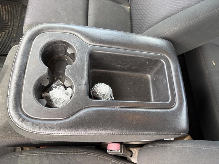 2012-gmc-sierra-2500-image-18