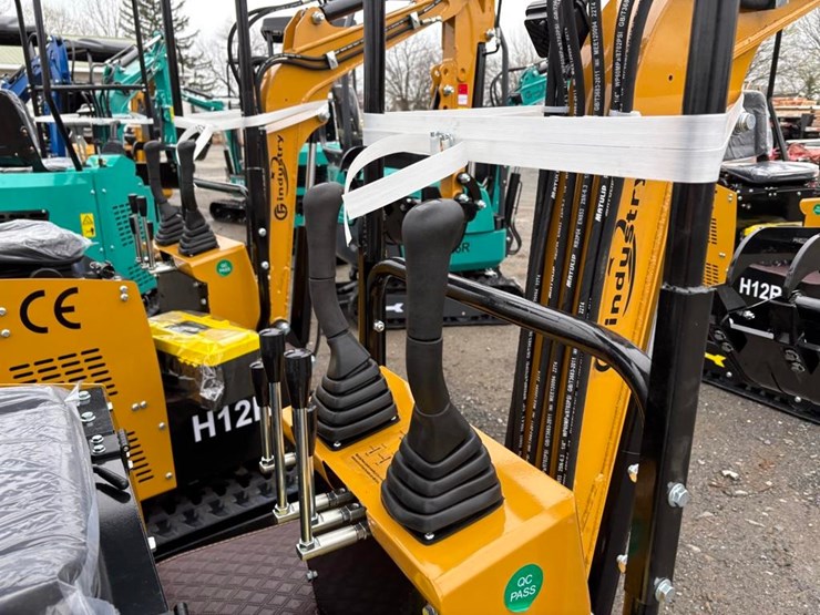 cfg-industry-h12r-image-6