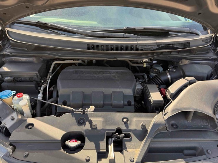2015-honda-odyssey-image-7